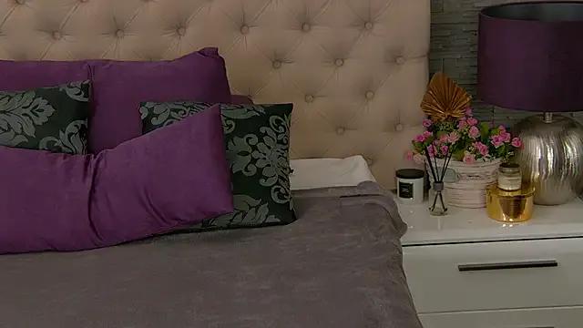 VannyFoxx on StripChat 