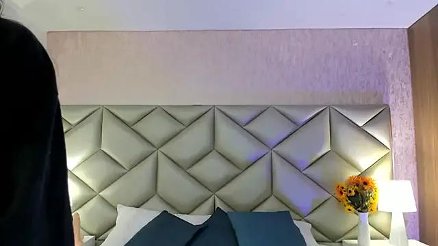 Private Viollet_xoxo on StripChat