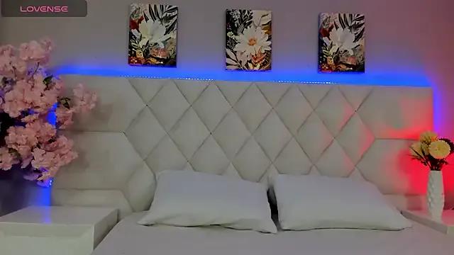 Private Viollet_xoxo on StripChat