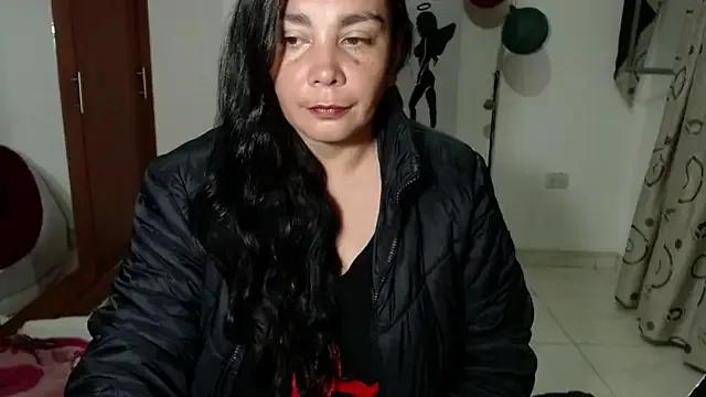 Freechat Vivian_milf_paint on StripChat