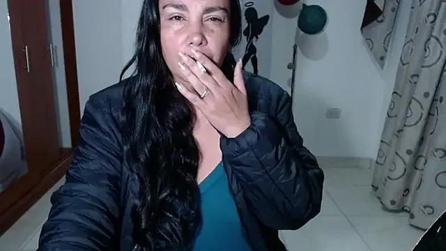 Freechat Vivian_milf_paint on StripChat