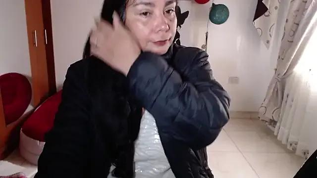 Freechat Vivian_milf_paint on StripChat