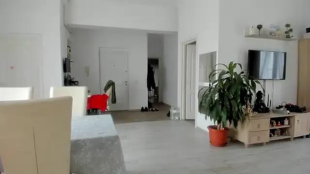 woolfiie on StripChat 