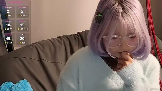 Yu_UwU_ on StripChat 