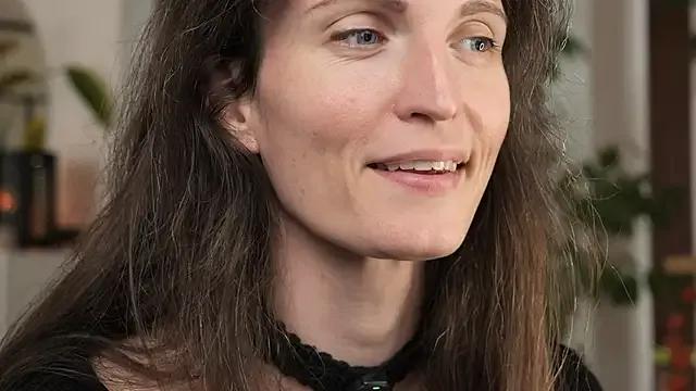 yulladao on StripChat 