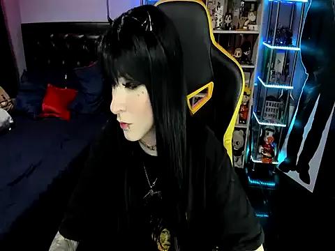 Yummy_dark on StripChat 