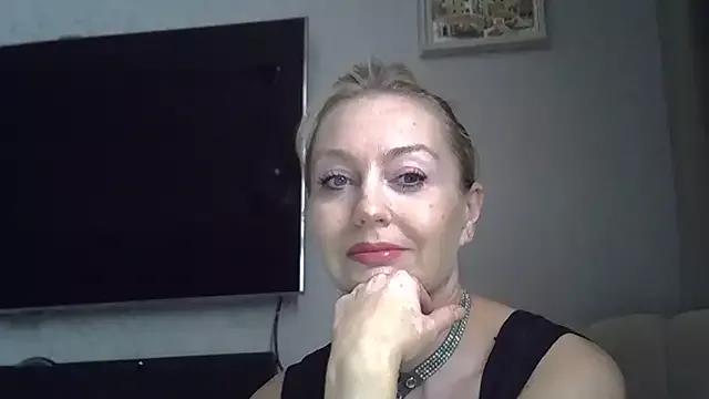 Private ZarinaSwift on StripChat